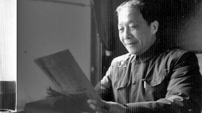 舍我其誰報國志，碧血丹心愛國情